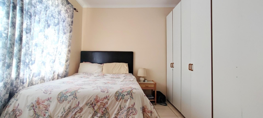 5 Bedroom Property for Sale in Franskraal Western Cape